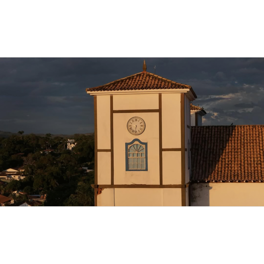 Igreja Matriz de Pirenópolis: Fé, História e Superação