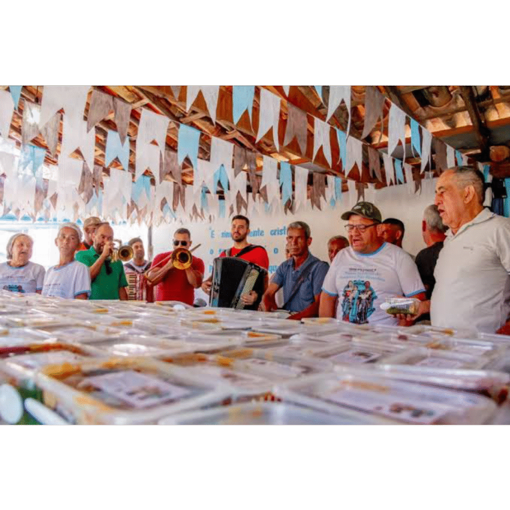 Doce F&eacute; e Tradi&ccedil;&atilde;o em Lagol&acirc;ndia: Festa Imperd&iacute;vel