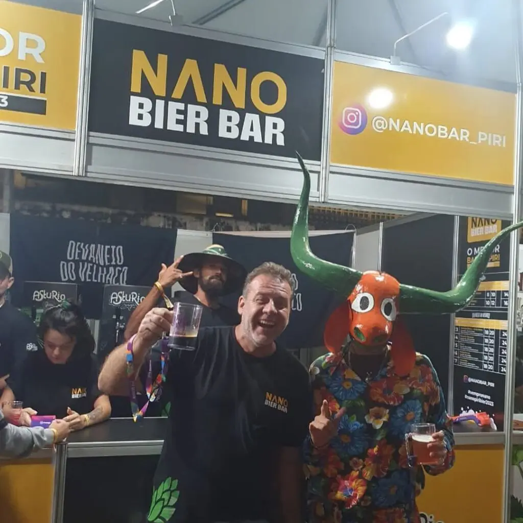Nano Bier Bar: chopes artesanais e ambiente acolhedor
