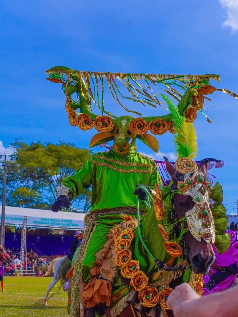Festa do Divino em Pirenópolis: fé, folclore e tradição viva