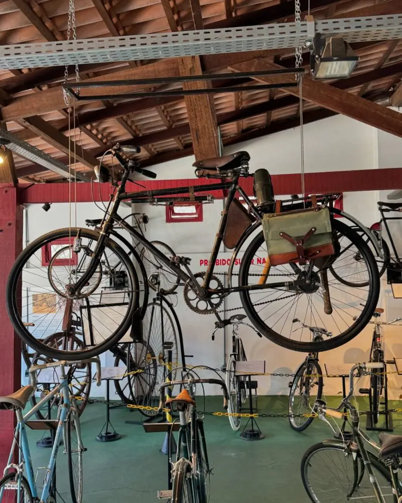 Museu Rodas do Tempo: viagem histórica sobre duas rodas