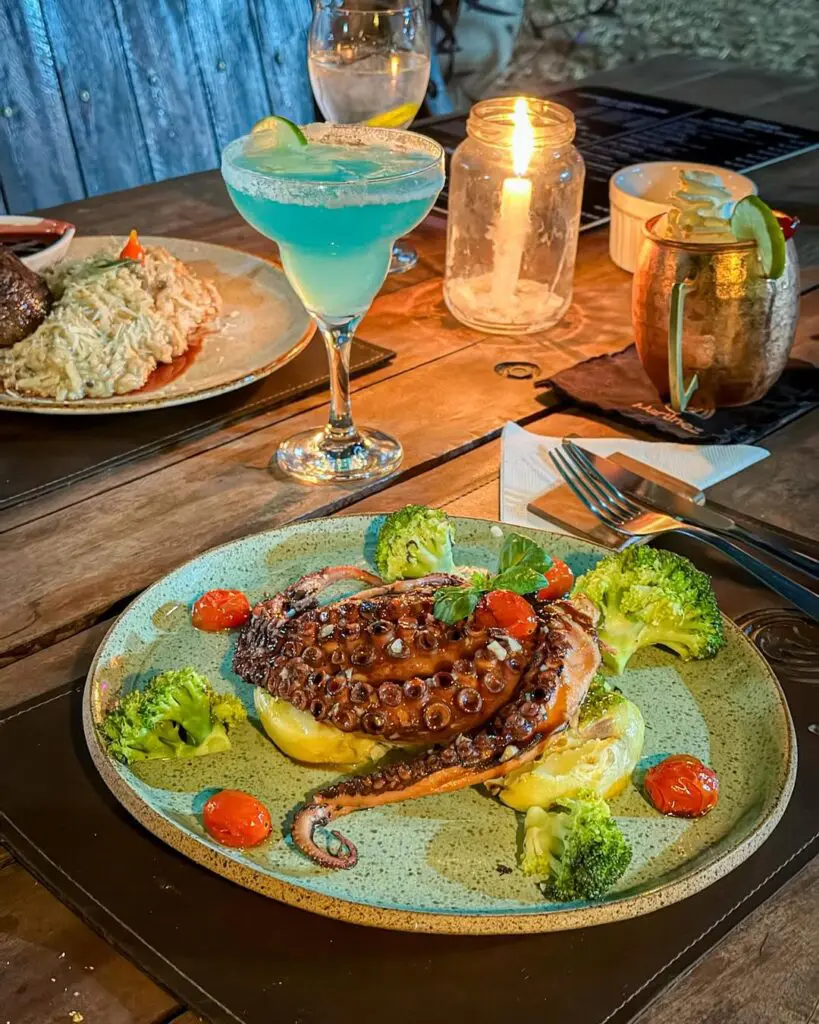 Martinez Restaurante: cozinha contemporânea e bar aconchegante