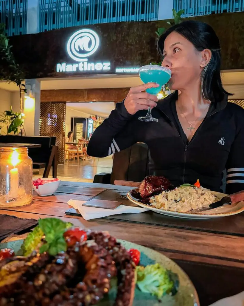 Martinez Restaurante: cozinha contemporânea e bar aconchegante