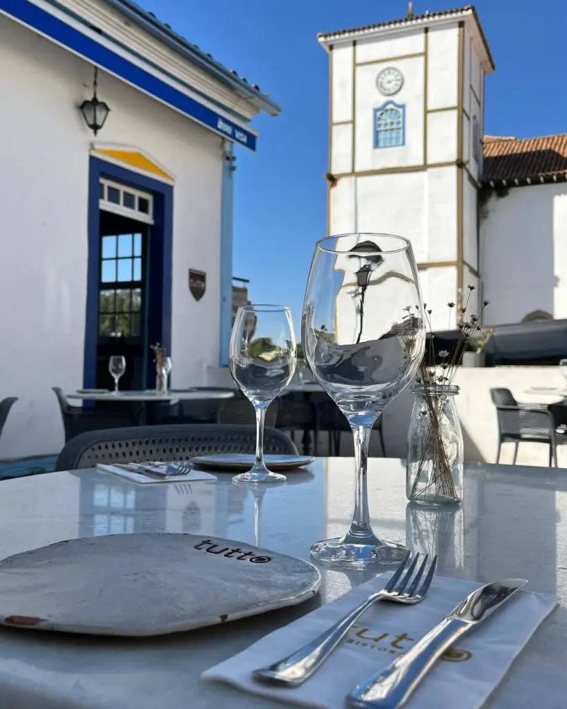 Tutto Ristorante: Sabores que Encantam no Centro de Piri