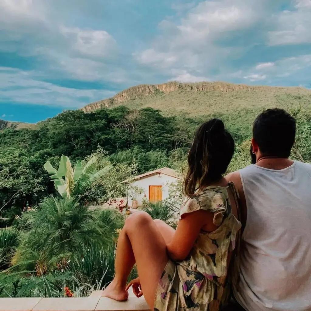 Vale Dourado Ecolodge: Conforto e Natureza em Harmonia