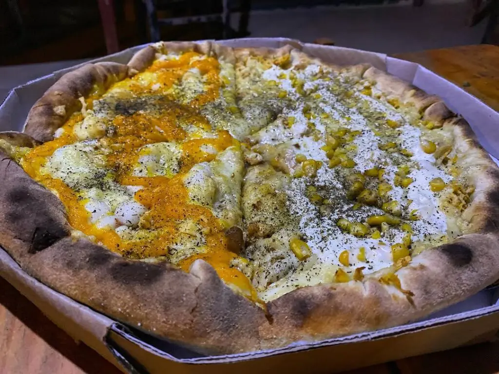 Don Zé: pizza generosa e afeto em Pirenópolis