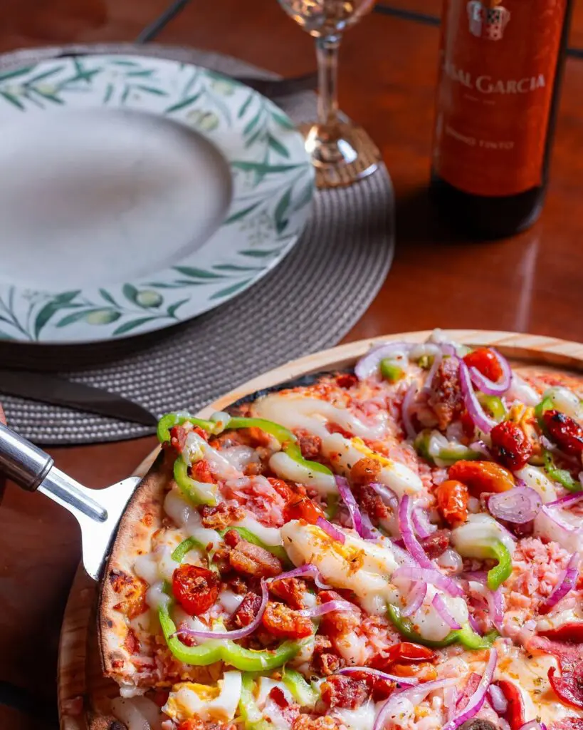 Aurora Pizzaria: sabor napolitano no coração de Pirenópolis
