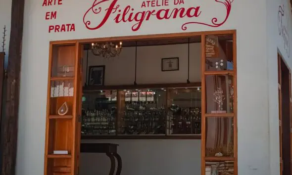 Filigrana em Piri: quando a prata vira poesia feita à mão Filigrana em Piri: quando a prata vira poesia feita à mão