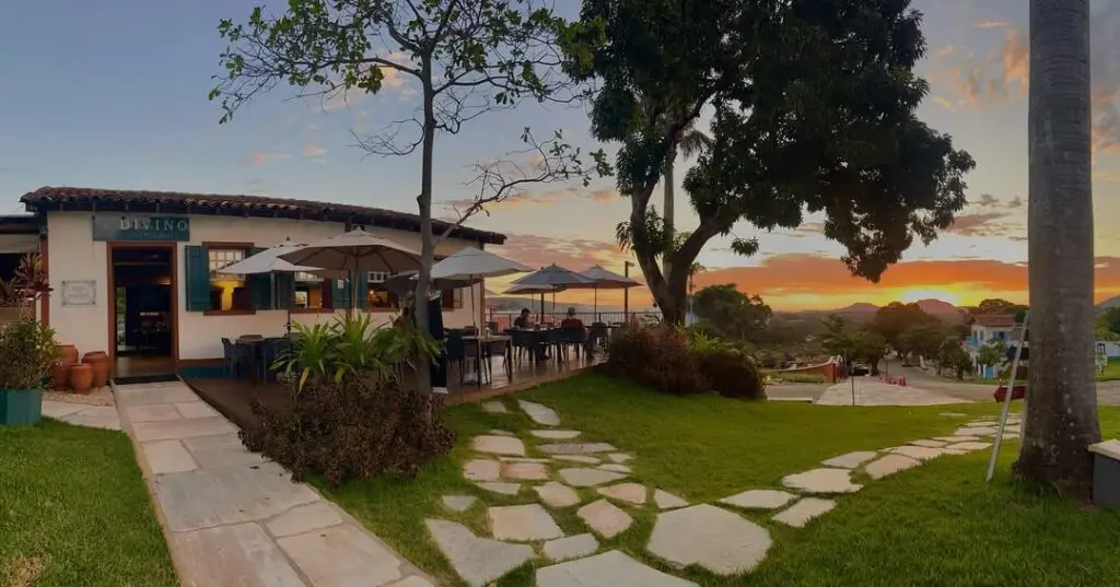 Divino Lounge Café: charme e sabores no coração de Pirenópolis