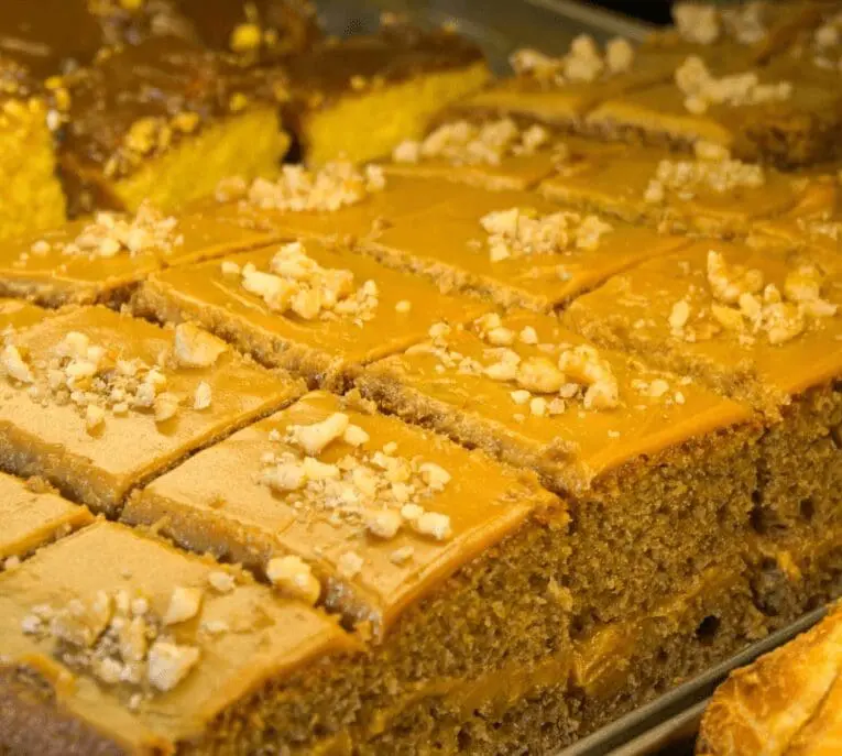 Panificadora Bom D’ Mais: pão quentinho todo dia na entrada de Piri