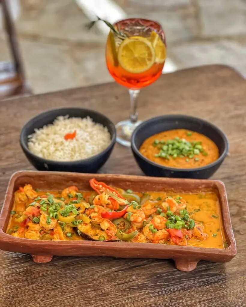 Pub Beira Rio: gastronomia à beira do Rio das Almas em Piri