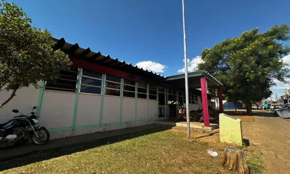 Denúncia! Prédio abandonado preocupa população de Piri