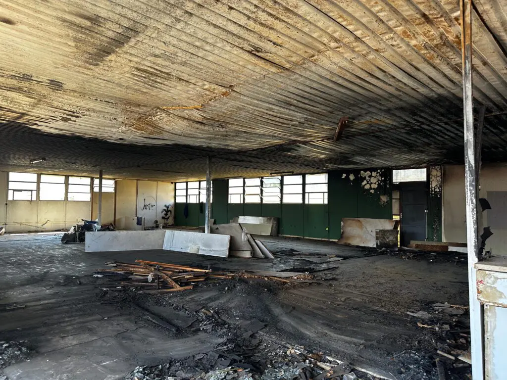 Den&uacute;ncia! Pr&eacute;dio abandonado preocupa popula&ccedil;&atilde;o&nbsp;de&nbsp;Piri