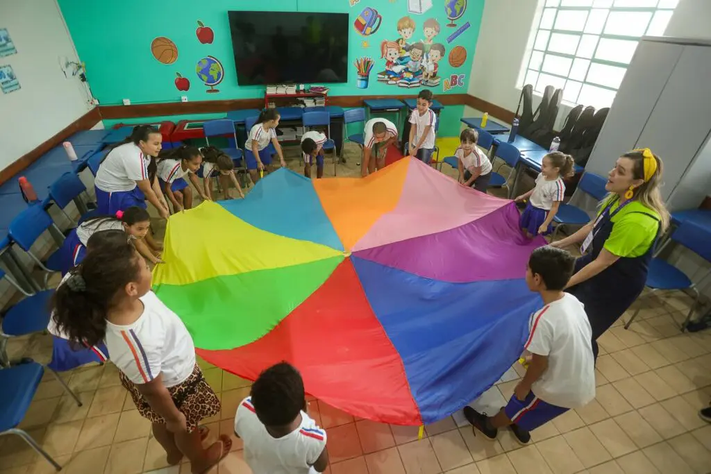 Oficinas de canto do Canto da Primavera seguem até amanhã em Piri
