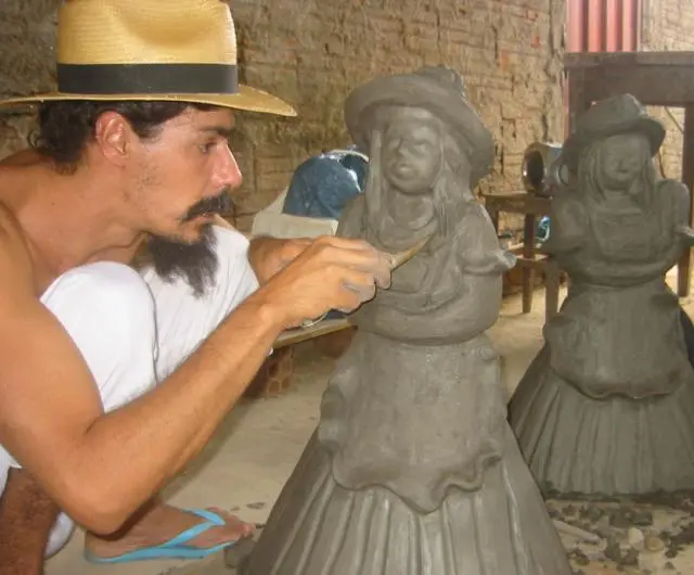 Exposição de Artesanato Celebra Tradição e Criatividade em Pirenópolis