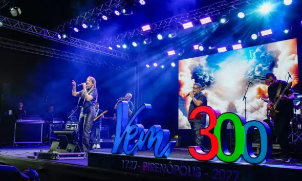Adriana Arydes emociona público no Louva Piri 2025 Adriana Arydes emociona público no Louva Piri 2025