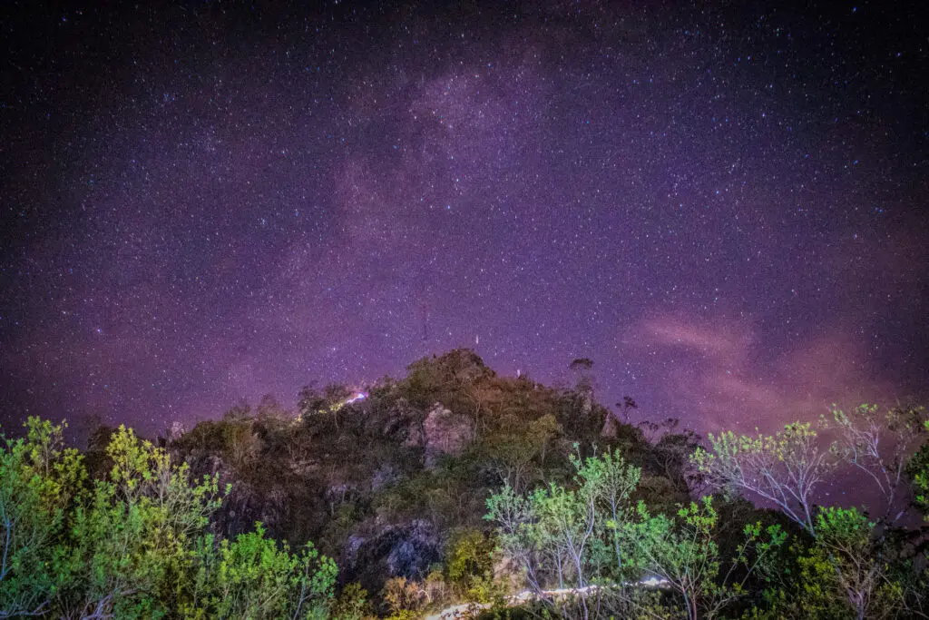 Capela da Santíssima Trindade: Fé, Natureza e História no Topo dos Pireneus