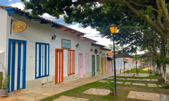 Poesia em movimento nas ladeiras de Pirenópolis Poesia em movimento nas ladeiras de Pirenópolis
