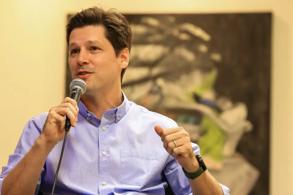 Inteligência Artificial Impulsiona Novo Ciclo em Goiás
