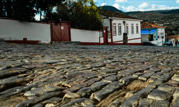 Ruas de Pedra de Pirenópolis: Beleza e História no Centro