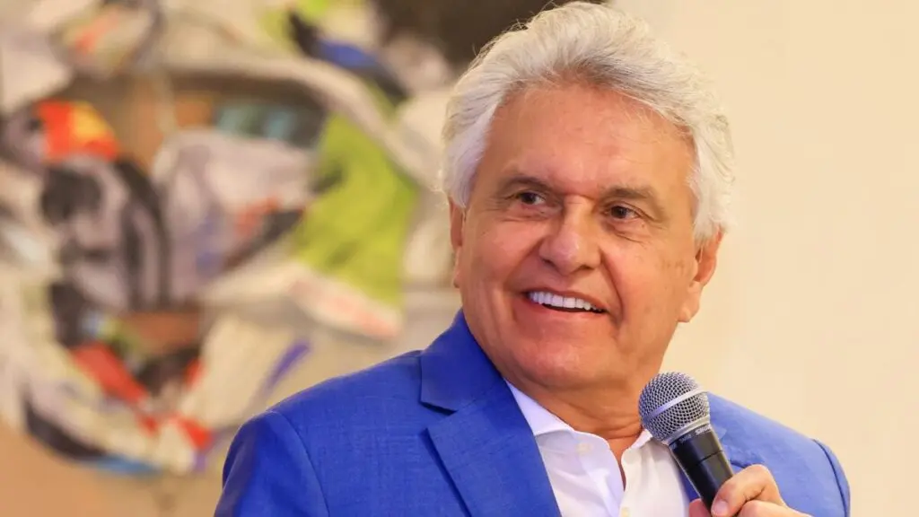 Caiado atinge 15% e lidera direita em pesquisa presidencial