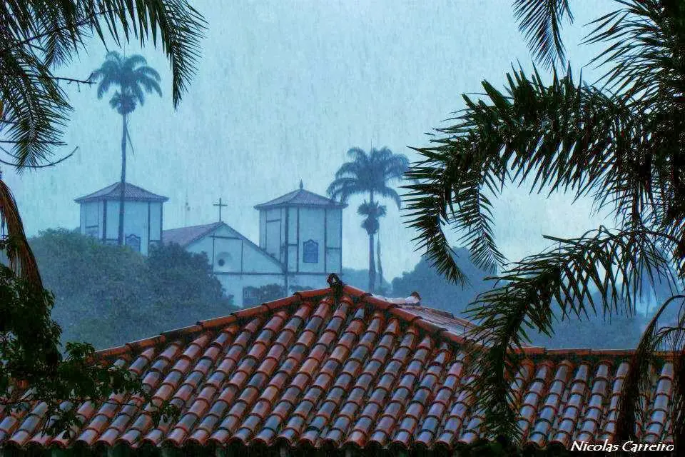 O que fazer em um dia de chuva na cachoeira