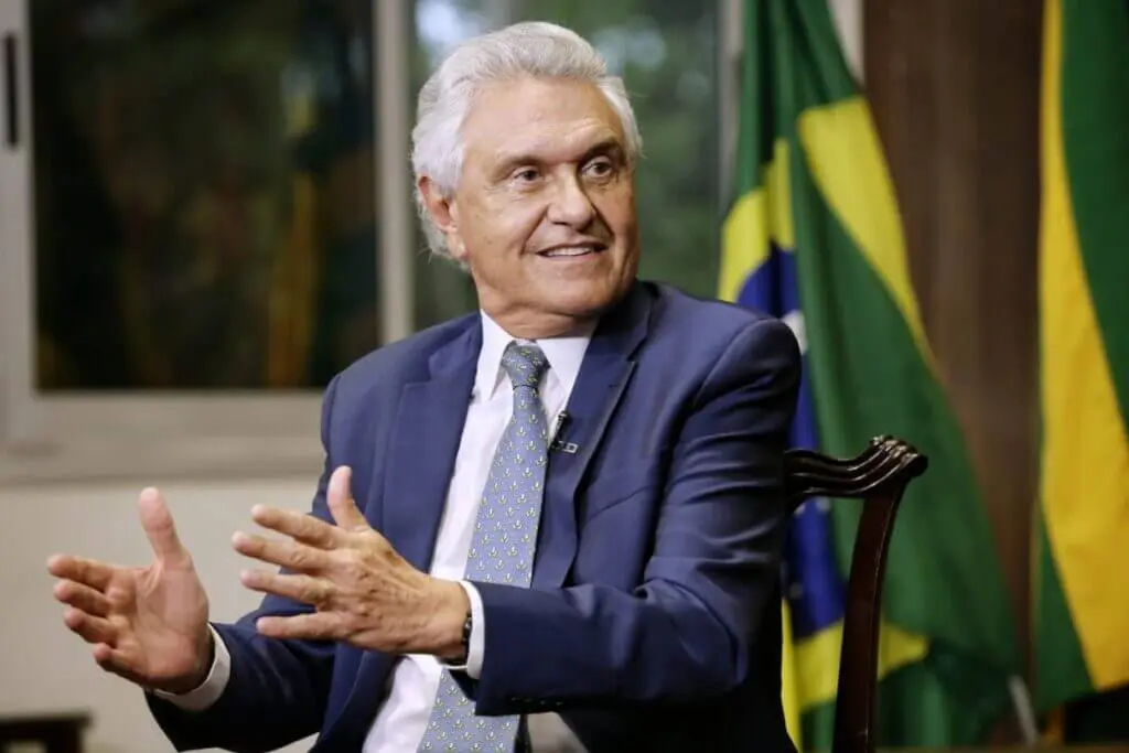 Governo de Goiás antecipa salários e injeta R$ 1,6 bi para aquecer a economia