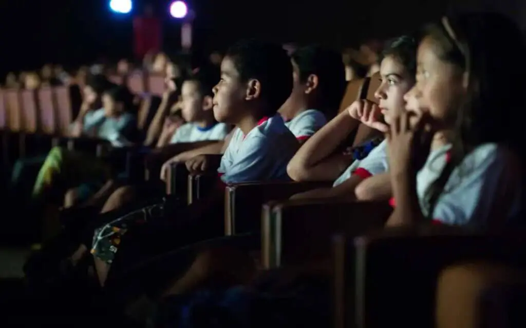 Governo torna obrigatória exibição de filmes brasileiros nas salas de cinema