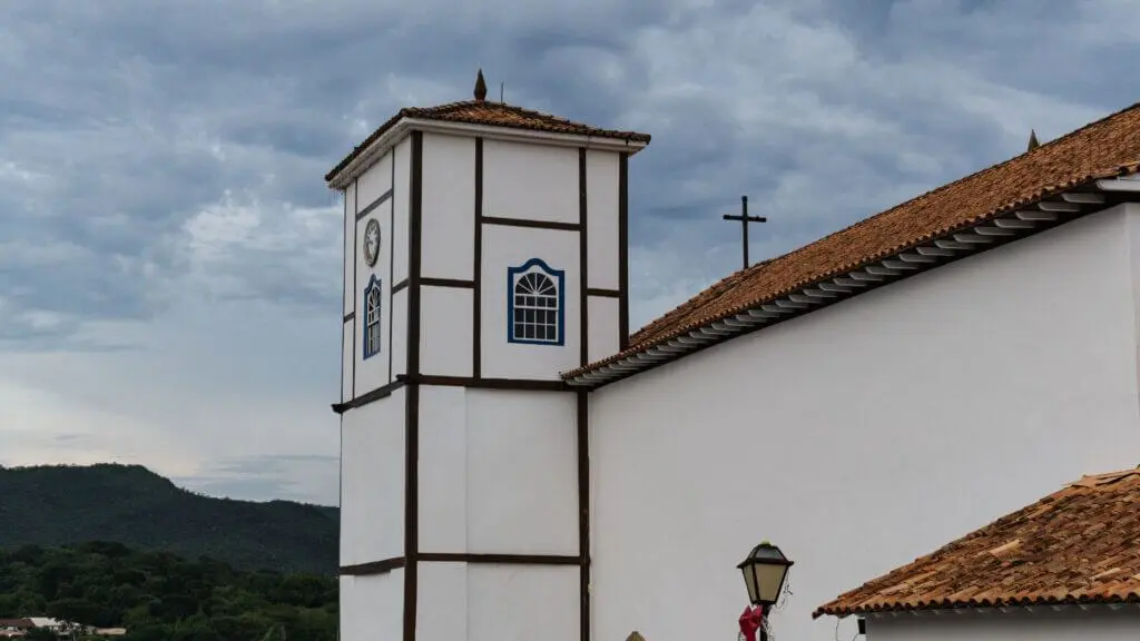 Igreja Matriz de Pirenópolis destaca fé e arquitetura colonial
