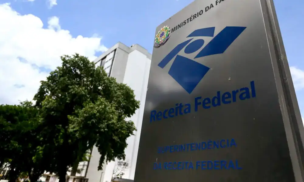 Receita Federal desmente taxação de transações acima de R$ 5 mil