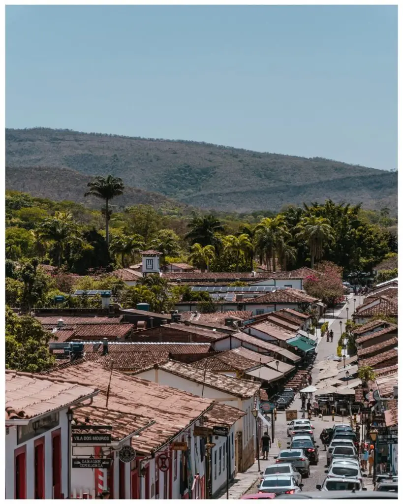 Rua do Lazer e os Morros: Cartão-Postal Vivo de Pirenópolis