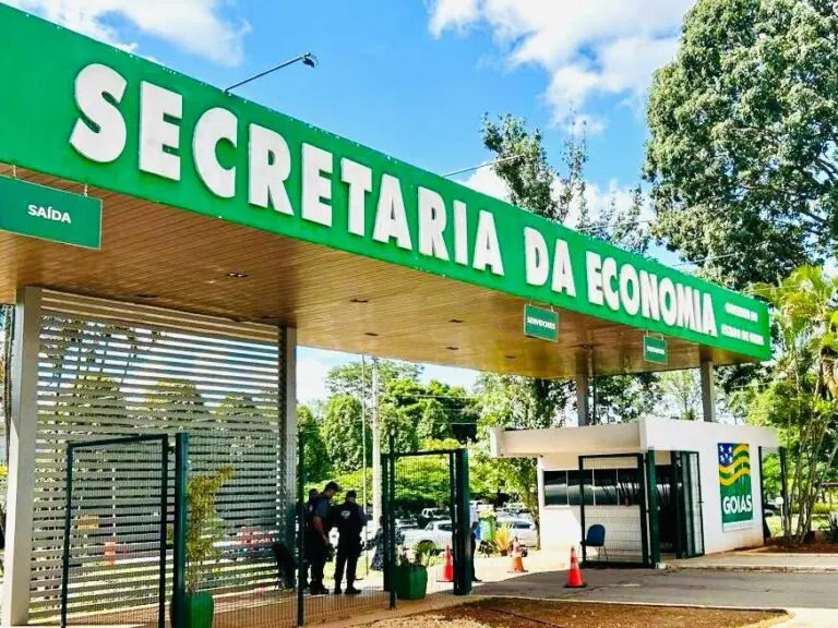 Governo abre concurso para auditor fiscal em Goiás