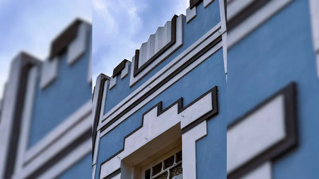 Fachada art déco se destaca na Rua Direita, em Pirenópolis