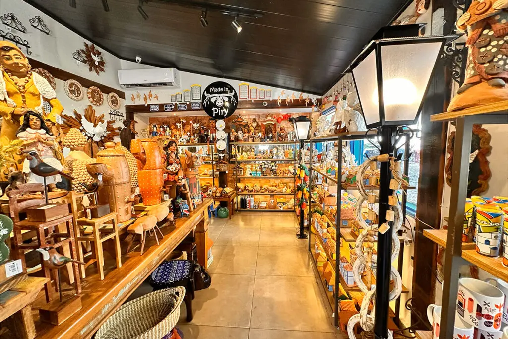 Made in Piry Pirenópolis: artesanato, decoração e presentes locais