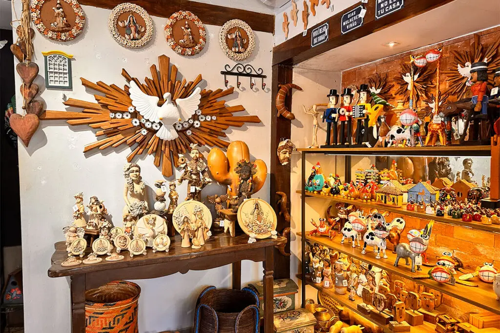Made in Piry Pirenópolis: artesanato, decoração e presentes locais