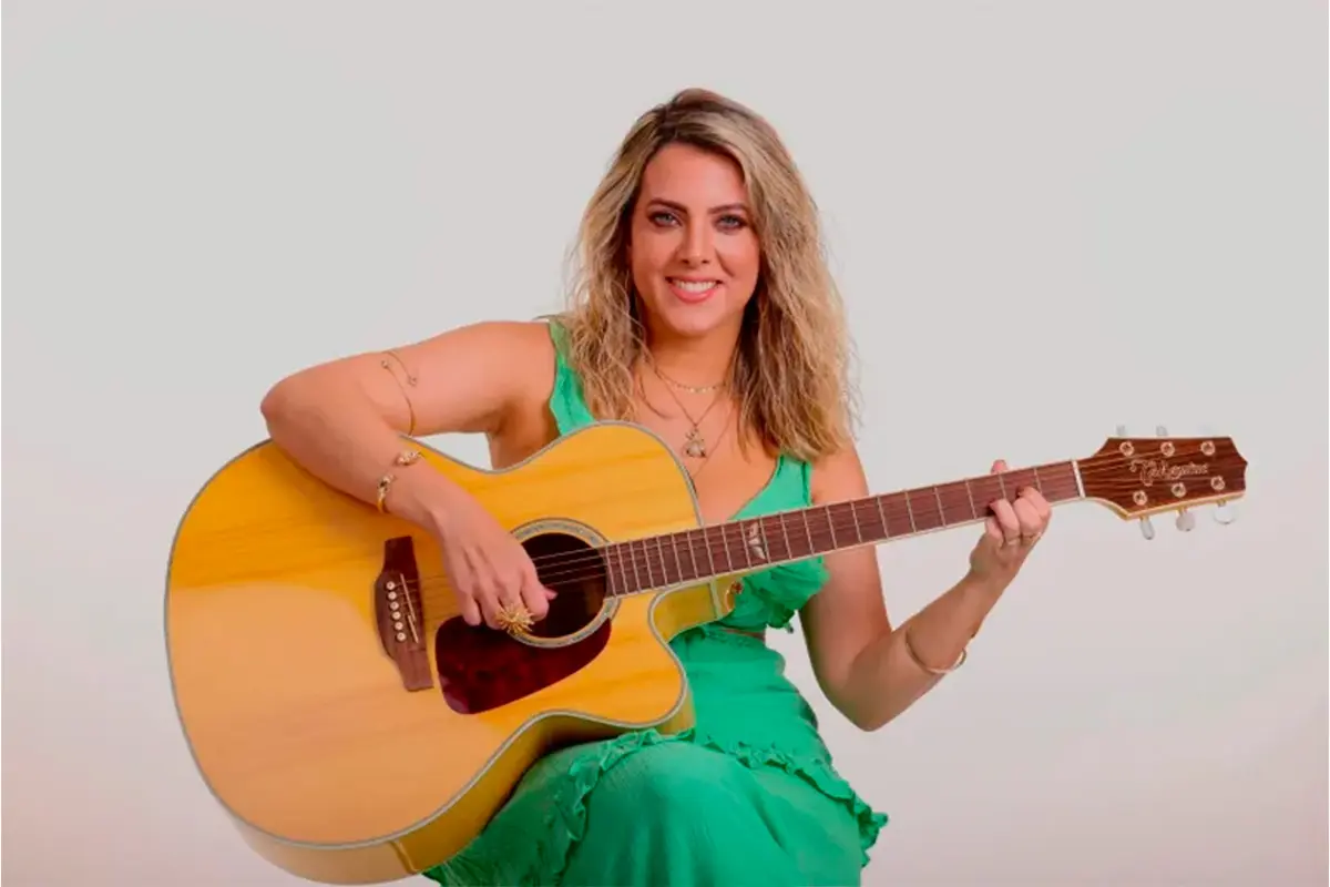 Show Ma&iacute;ra Lemos em Piren&oacute;polis integra agenda cultural