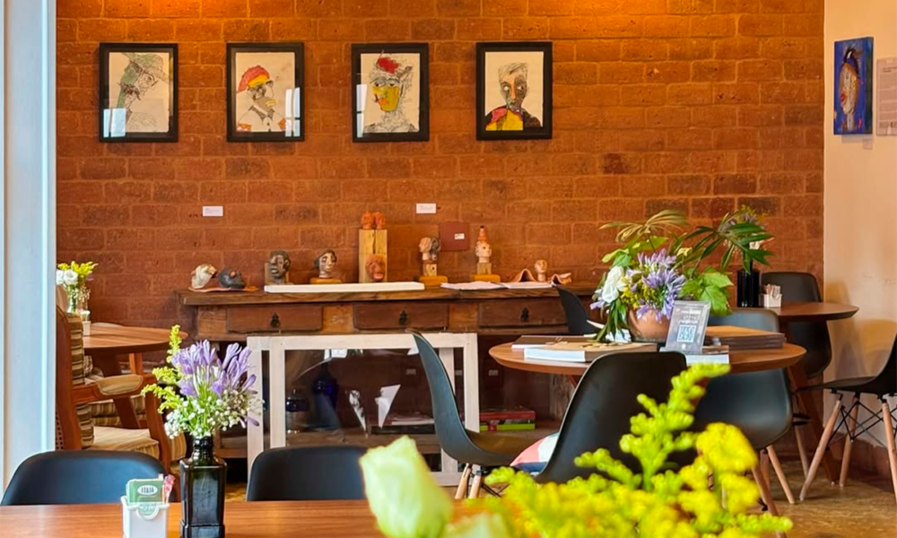Artes visuais: Jobim Piano Bar consolida galeria em Pirenópolis