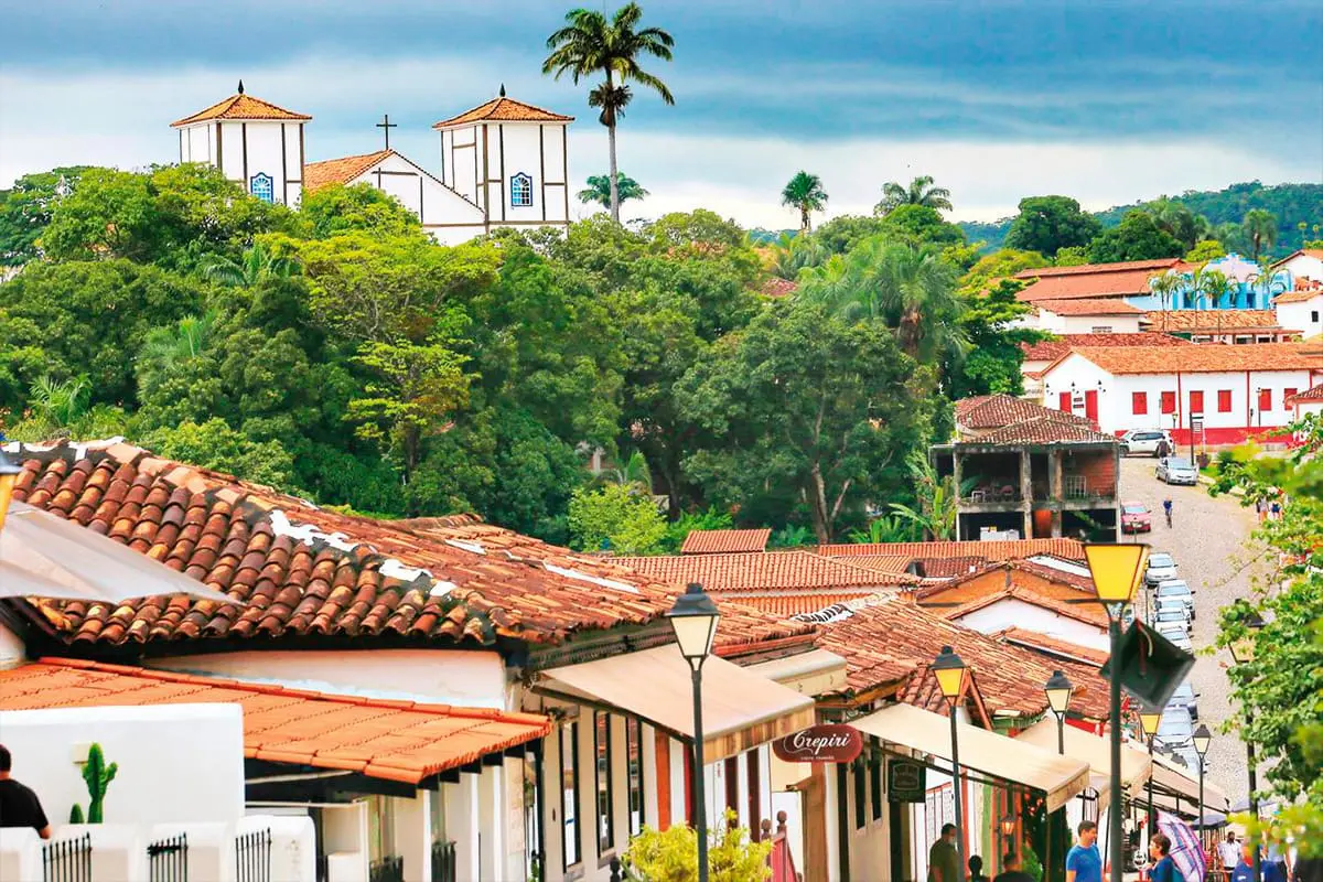 Golpe de Falsa Reserva em Pirenópolis: Prejuízo a Turistas