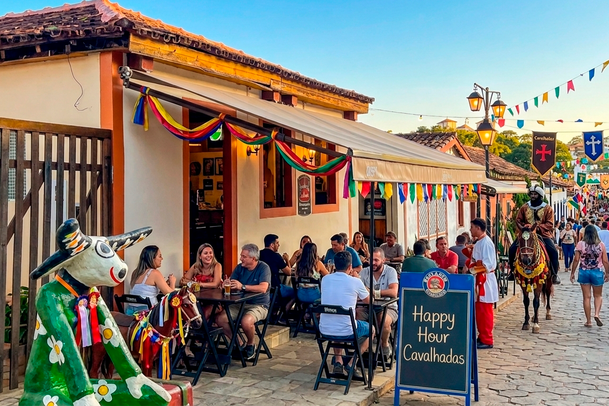 Happy hour Pirenópolis durante Cavalhadas 2026