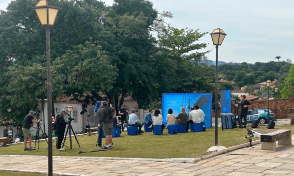 Jornal Nacional escolhe Pirenópolis como cenário de nova reportagem Jornal Nacional escolhe Pirenópolis como cenário de nova reportagem