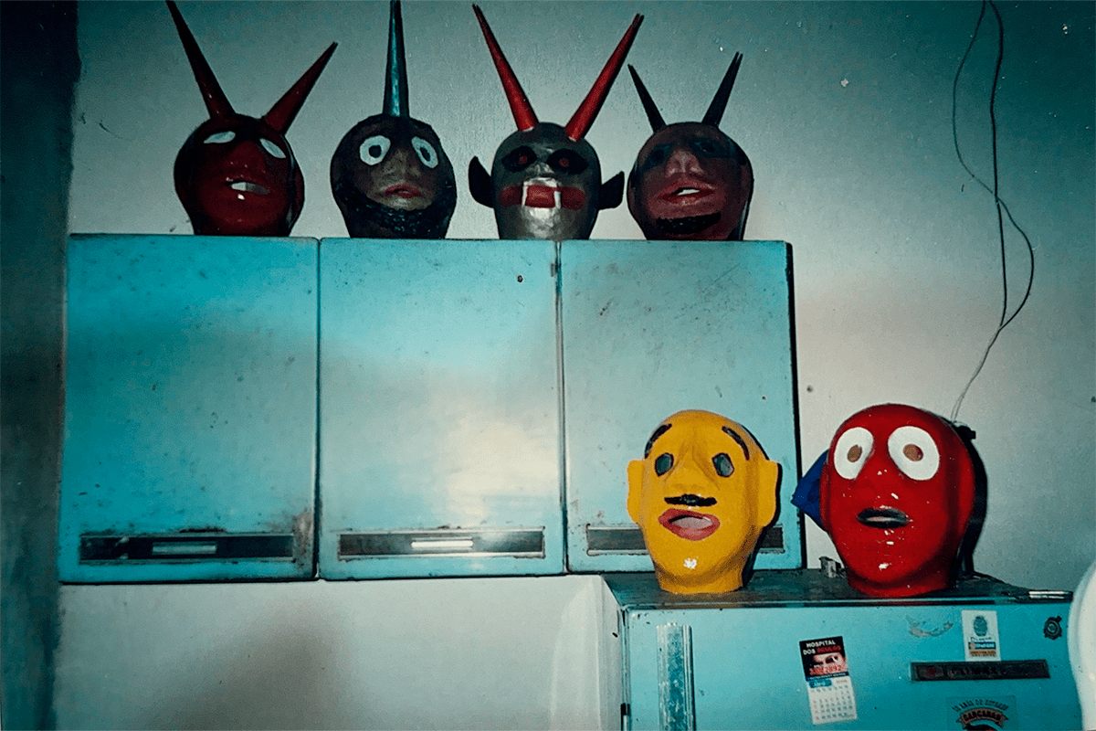 Máscaras Tradicionais Preservam Memória Cultural em Pirenópolis