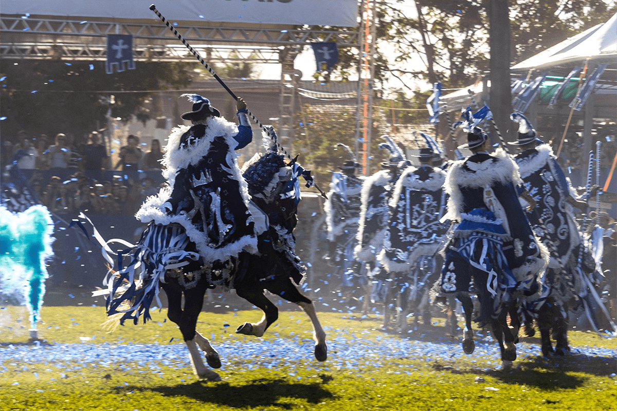 PiriCastra Consciente: Cavalhadas pirenópolis exigem cuidado com cavalos