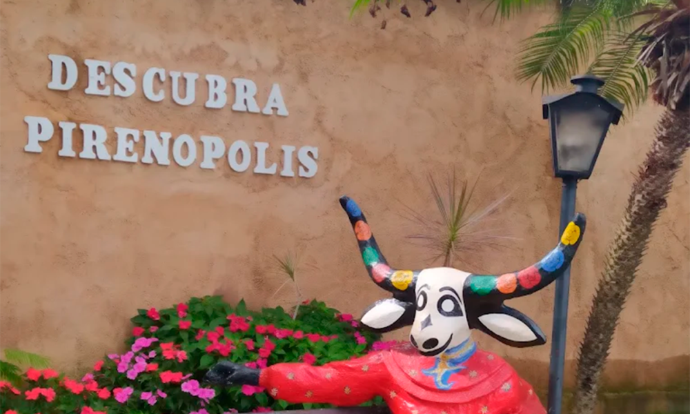 CAT de Pirenópolis ajuda turistas a explorar a cidade