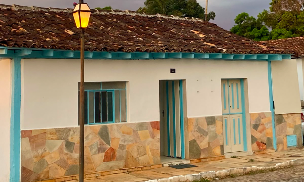 Casario colonial de Pirenópolis revela charme ao entardecer