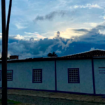 Centro Histórico de Pirenópolis ganha novos tons após a chuva