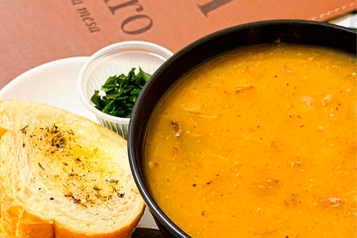 Dom Caseiro: sabor na brasa e jantinha tradicional em Pirenópolis