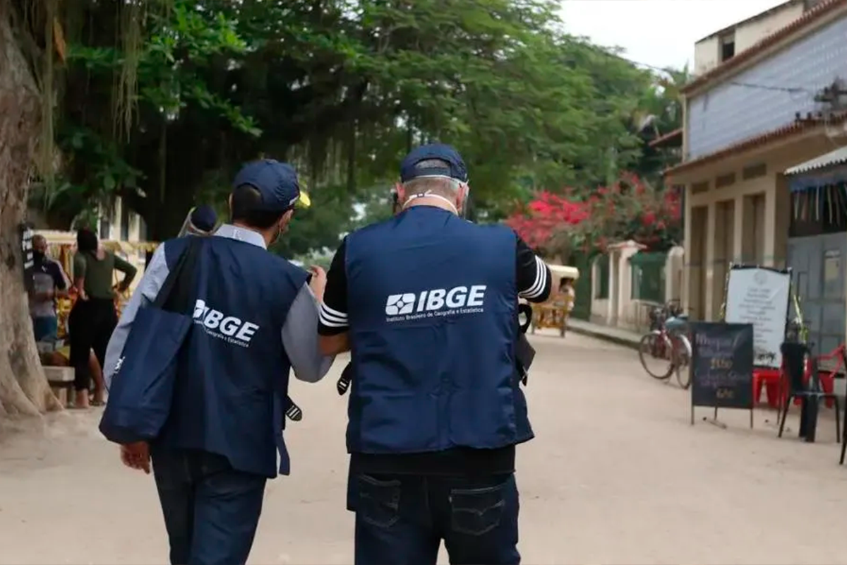 IBGE abre 8.238 vagas para nível médio em todo o país