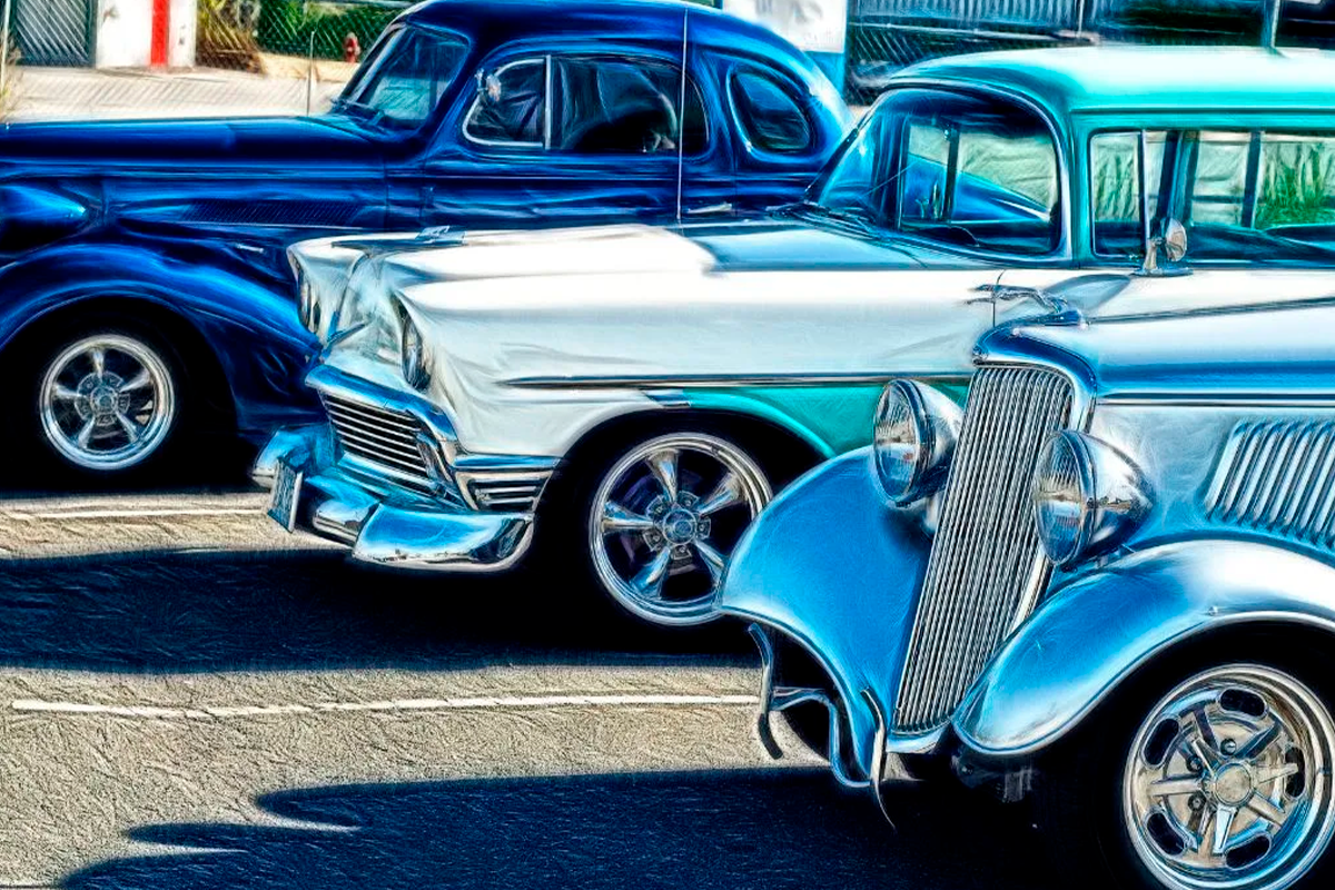 Interclubes Car Show reúne veículos antigos em Pirenópolis
