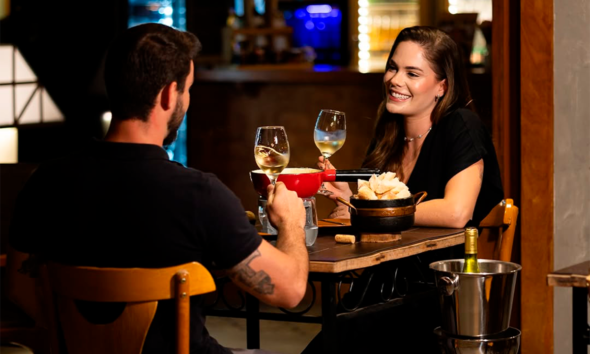 Jantar romântico: 5 restaurantes para o Dia dos Namorados Jantar romântico: 5 restaurantes para o Dia dos Namorados