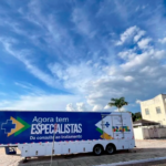 Agora Tem Especialistas: Pirenópolis recebe 1º ônibus do programa